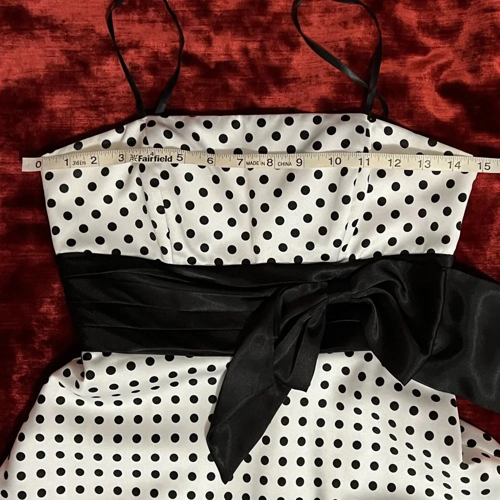 Morgan & Co. Polka Dot Formal Dress - Picture 8 of 10